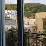 A 2 Passi Dalla Piazza Isola di Ustica
