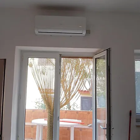 A 2 Passi Dalla Piazza דירה