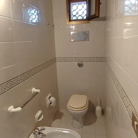 A 2 Passi Dalla Piazza דירה *