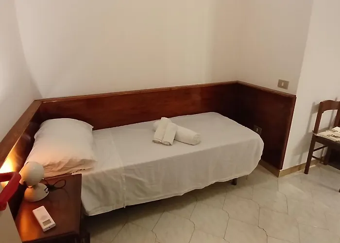 A 2 Passi Dalla Piazza *