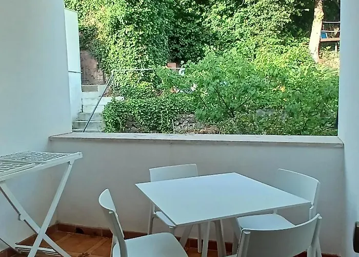 A 2 Passi Dalla Piazza דירה *