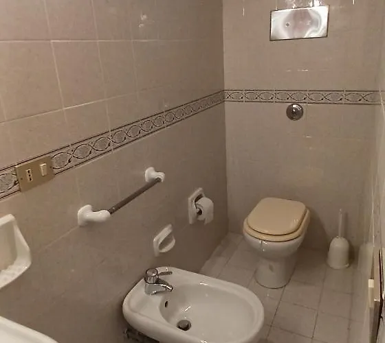 A 2 Passi Dalla Piazza דירה Isola di Ustica